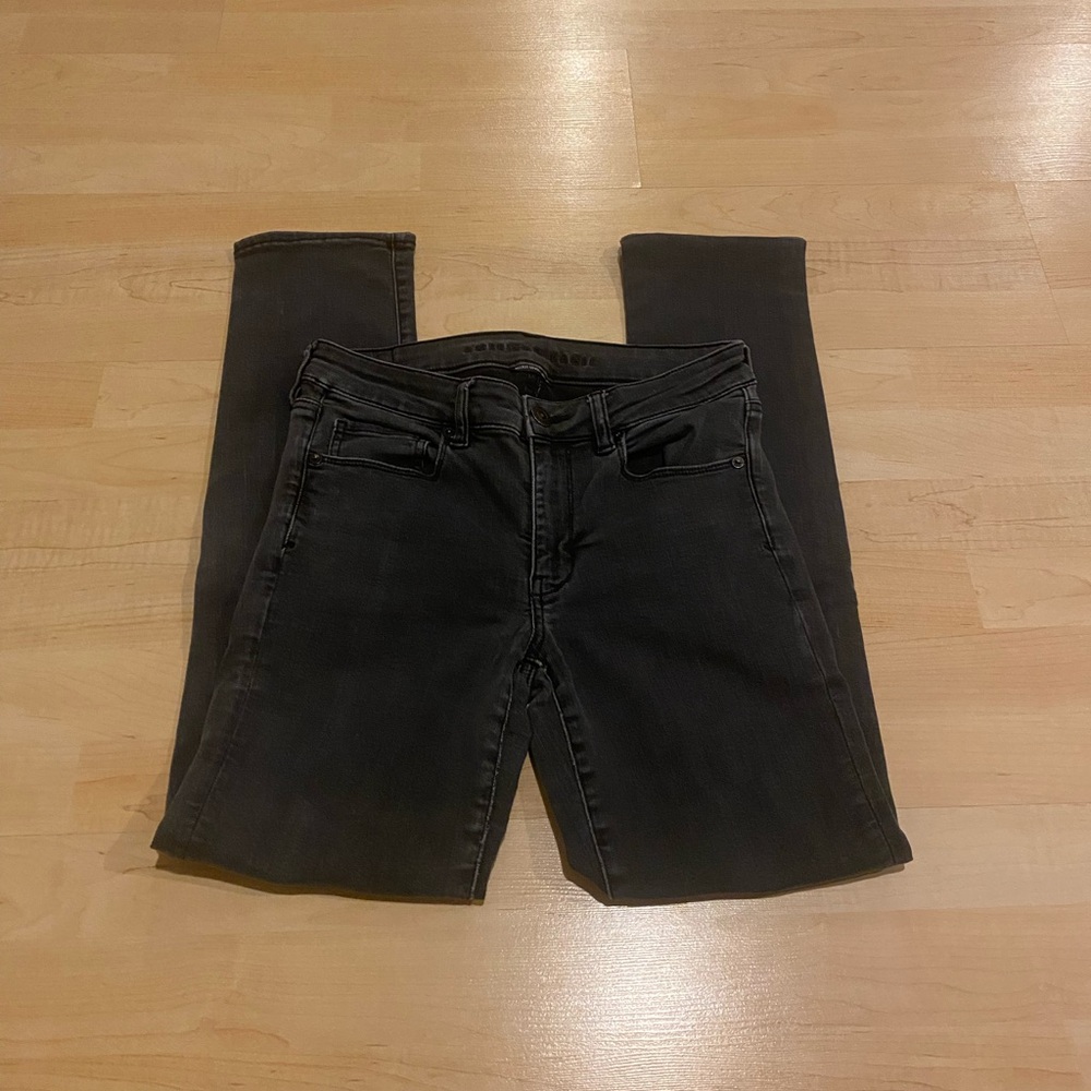American Eagle Outfitters Women’s Skinny Jeans in Black